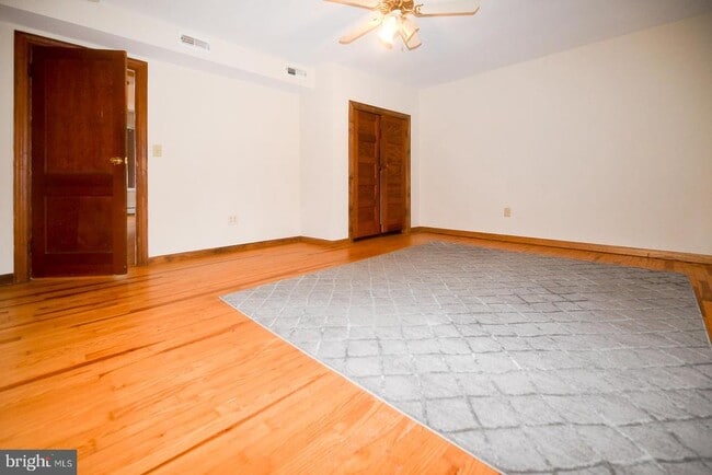 Building Photo - 12335 Rousby Hall Rd