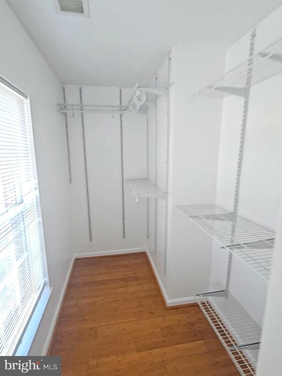 Building Photo - 19437 Rayfield Dr