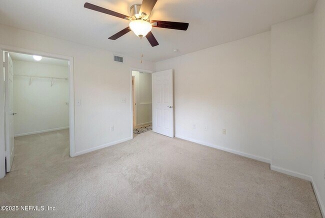 Building Photo - 10075 Gate Pkwy N