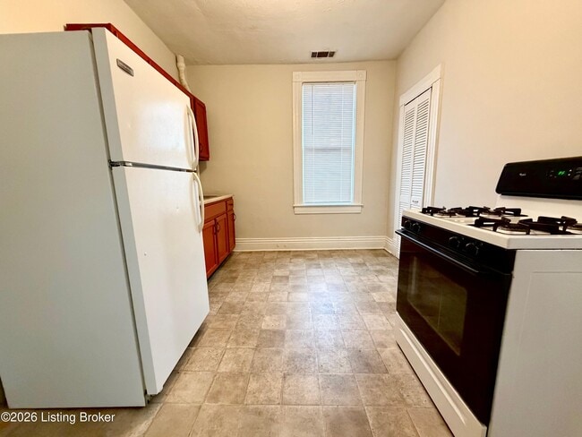 Building Photo - 2220 Payne St