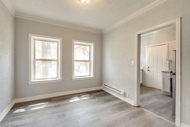 Building Photo - 2840 S Moreland Blvd