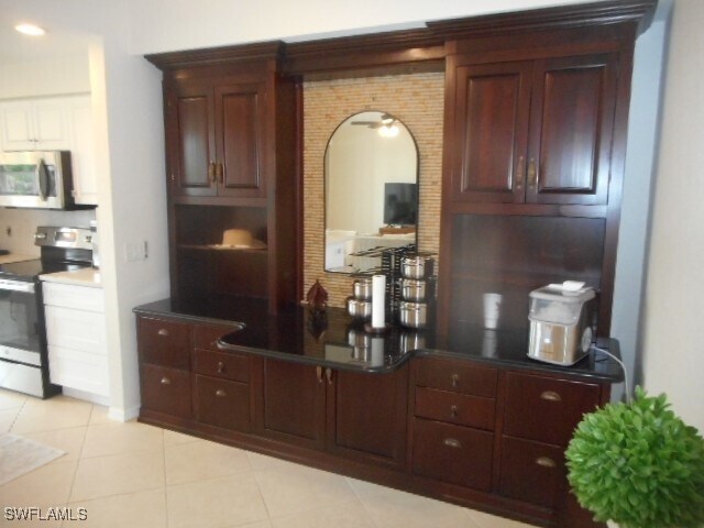 Building Photo - 20010 Barletta Ln