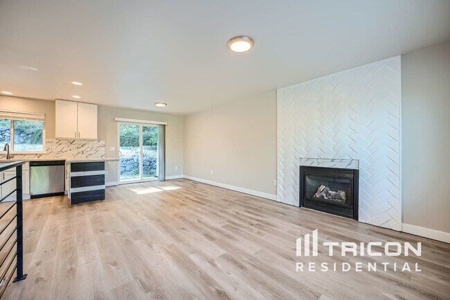 Building Photo - 14716 69th Ave Ct E