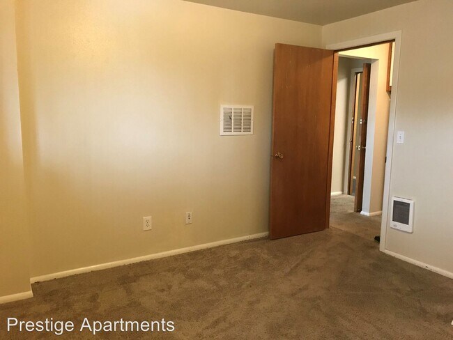 Building Photo - 7902 27th St W