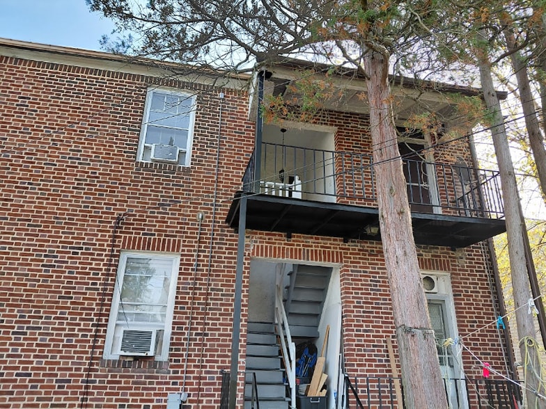 Building Photo - 3508 Grantley Rd