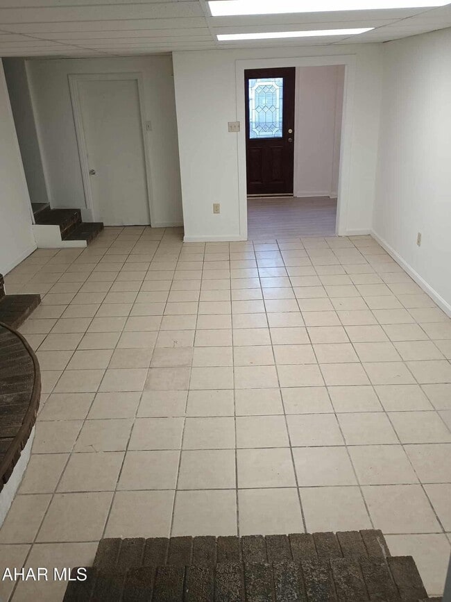 Building Photo - 106 Ruskin Dr