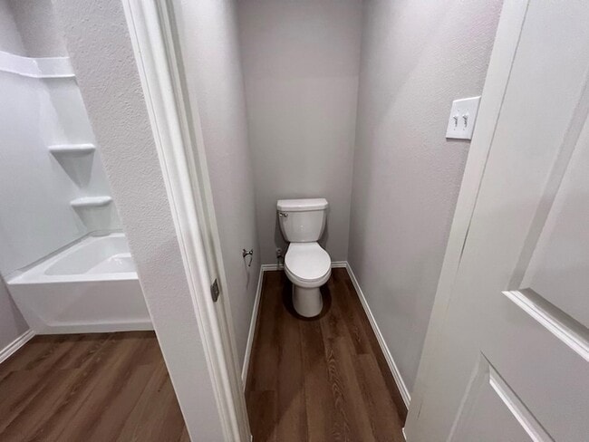 Building Photo - 7216 E County Rd 99