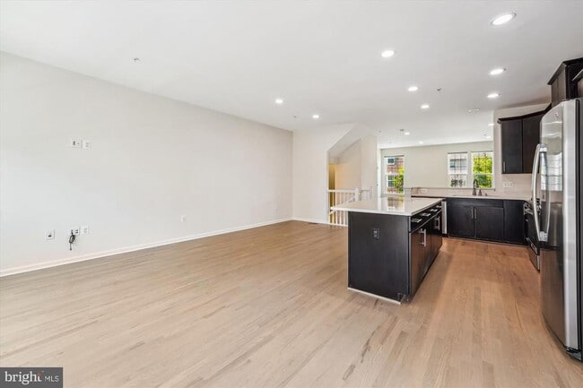 Building Photo - 5313 Smith's Cv Ln