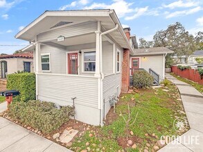 Building Photo - Alabama St