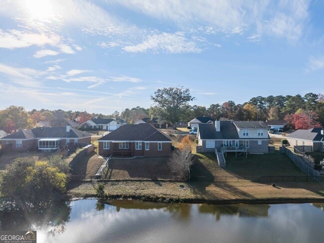 Building Photo - 7988 Westlake Dr