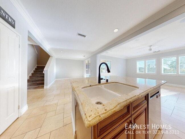 Building Photo - 19320 Carranza Ln