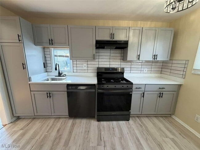 Building Photo - 6315 Charles Ave