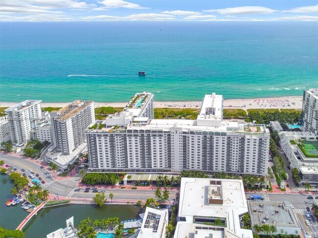 Building Photo - 2301 Collins Ave