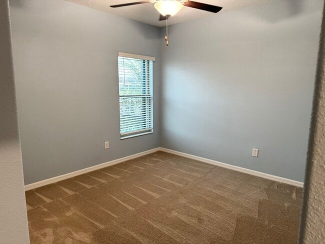 Building Photo - 5505 Olano St