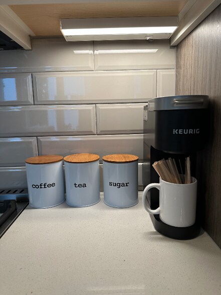 Building Photo - 1541 14th Ave S