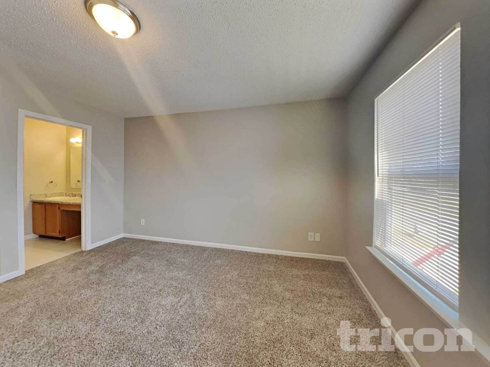 Building Photo - 4518 Redcliff S Ln