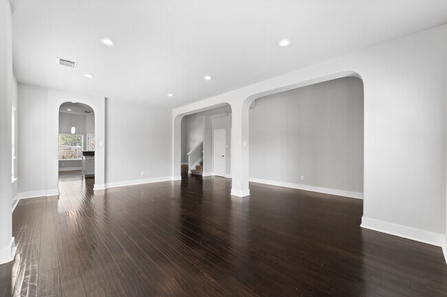 Building Photo - 622 Timberstand Ln