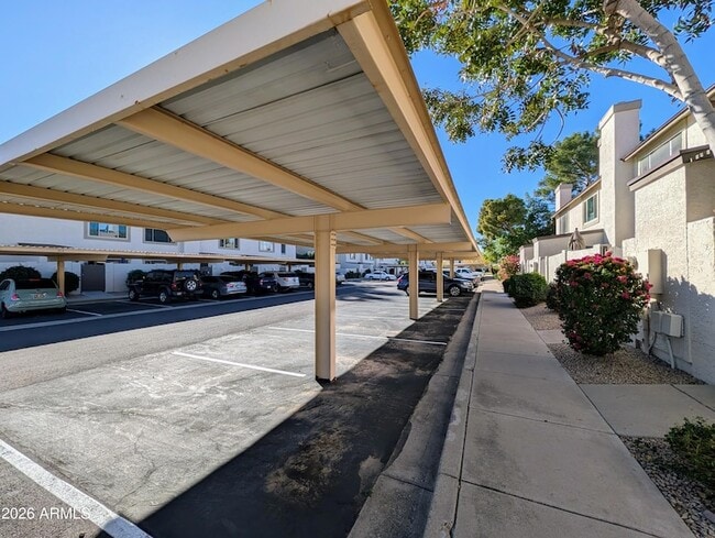 Building Photo - 4114 E Union Hills Dr