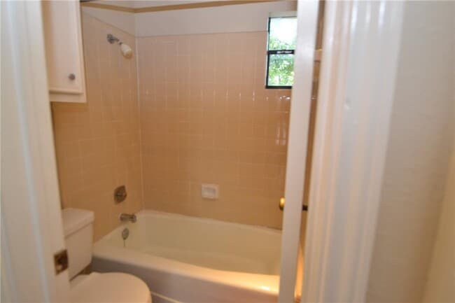 Building Photo - 4401 Speedway