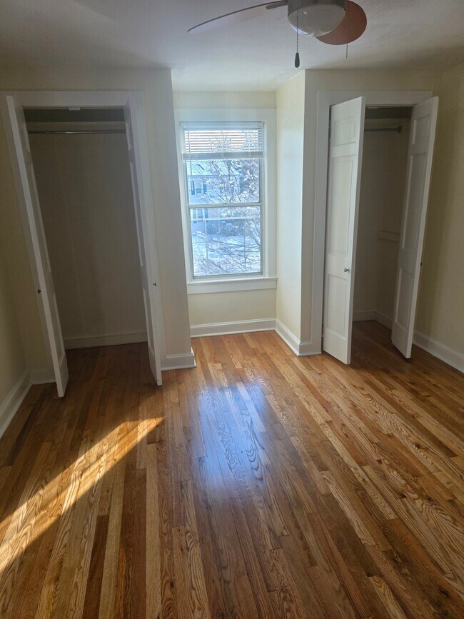 Building Photo - 470 Connecticut Ave