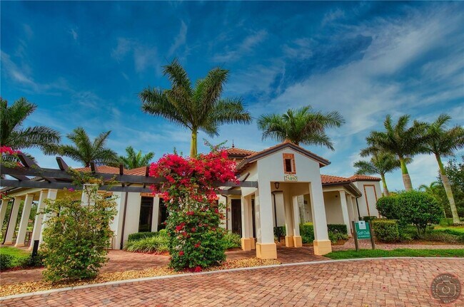 Building Photo - 10031 Crooked Crk Dr