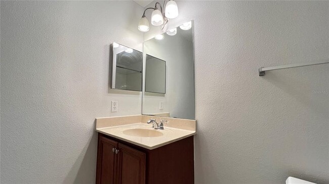 Building Photo - 5215 Paradise Cay Cir