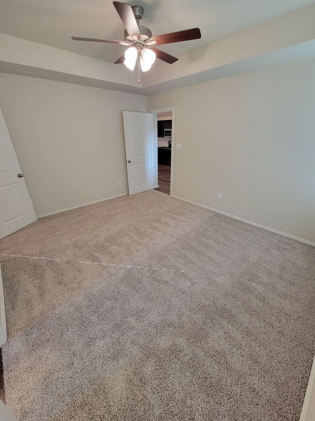 Building Photo - Brand New 3 bedroom / 2 bath home in Bonham Trace neighbor hood in North Bryan,