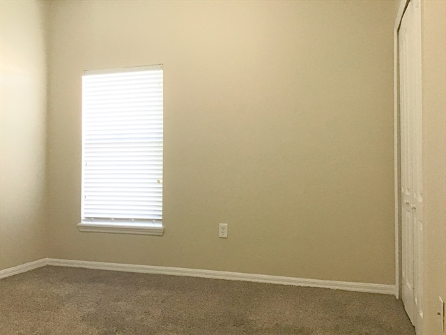 Building Photo - 7713 Rex Hill Trl