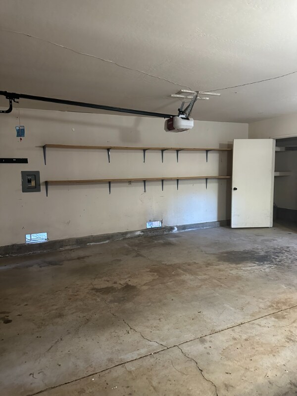 Building Photo - 167 Clark St