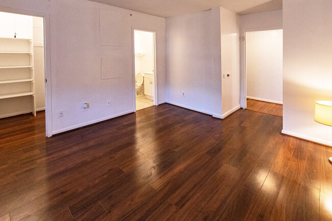 Building Photo - 2220 Castle Rock Sq