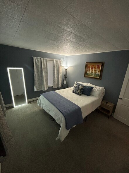 Bedroom 1 - 727 Madison St