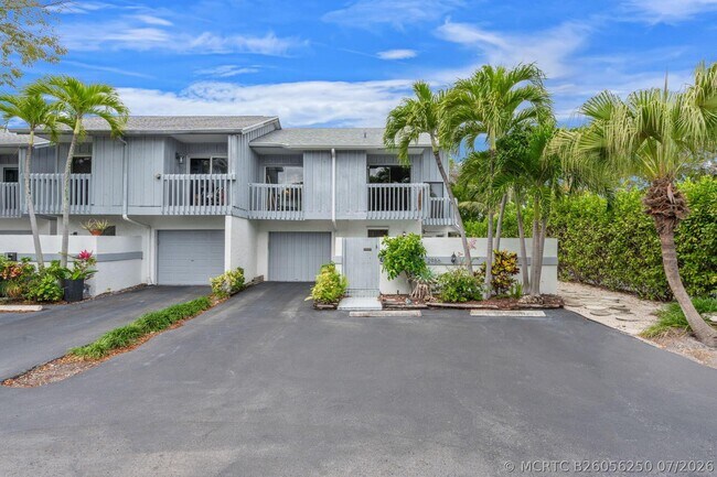 Building Photo - 2956 Florida Blvd