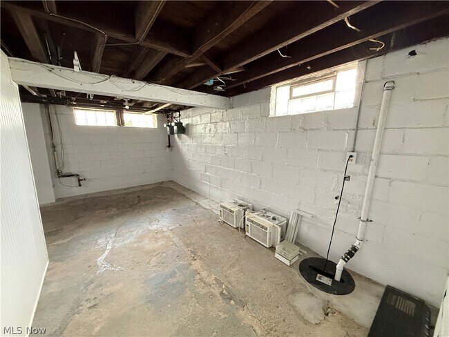 Building Photo - 2065 23rd St