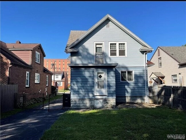 Building Photo - 56 Reed Ave