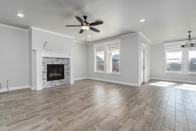 Building Photo - Stunning Corner Lot