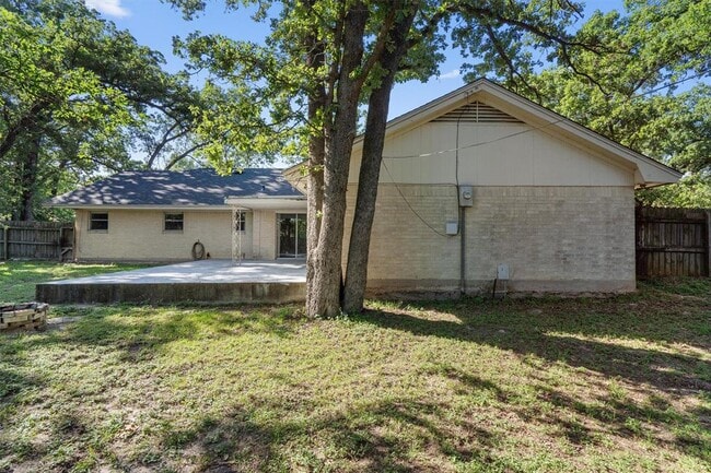 Building Photo - 1601 O'Kelley Rd