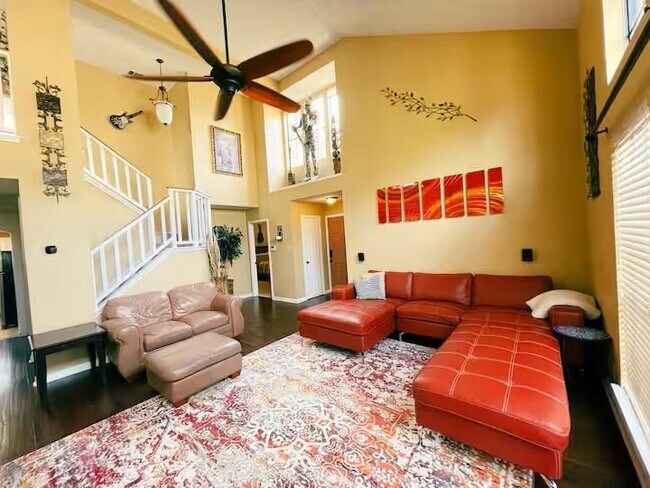 Building Photo - 1807 Michael Wayne Dr