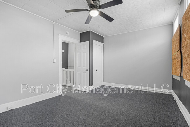 Building Photo - 2813 Presbury St