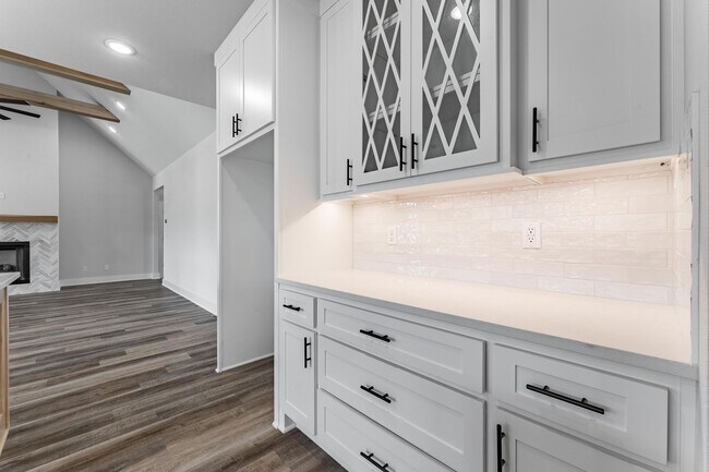 Building Photo - Modern Elegance: Spacious 4-Bedroom New Build with Private Back Porch