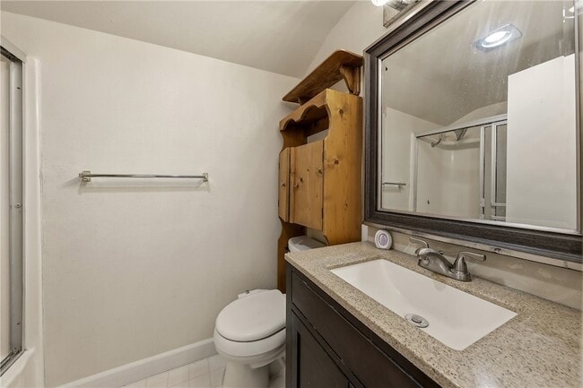 Building Photo - 23821 Hillhurst Dr