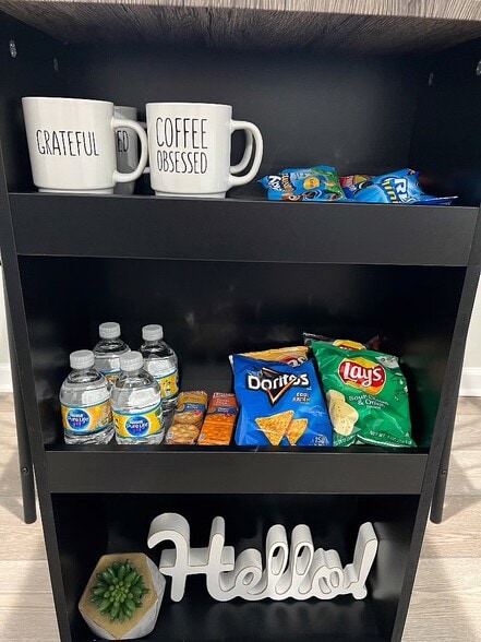 Building Photo - 1344 Pinnacle Rd