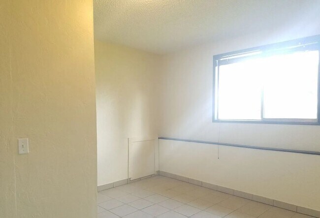 Building Photo - Desired NE Tacoma Community