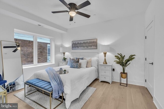 Building Photo - 1103 Fern St NW