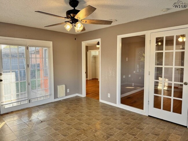 Building Photo - 4503 McCrory Ave