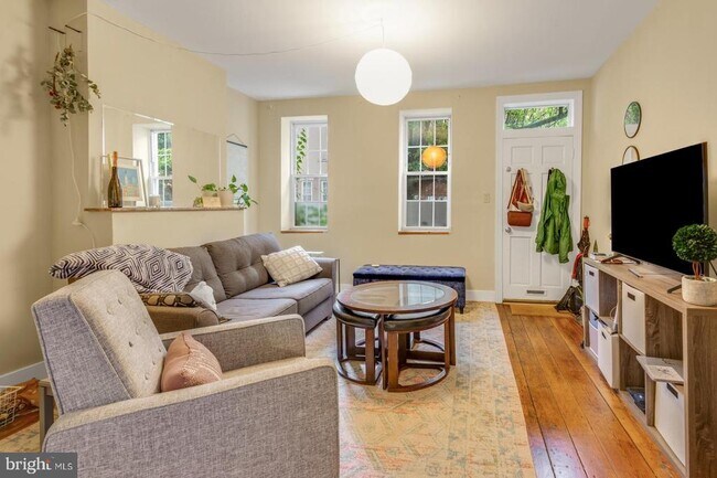 Building Photo - 1310 E Susquehanna Ave