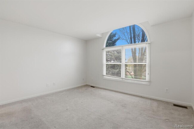 Building Photo - 3932 Fieldview Rd