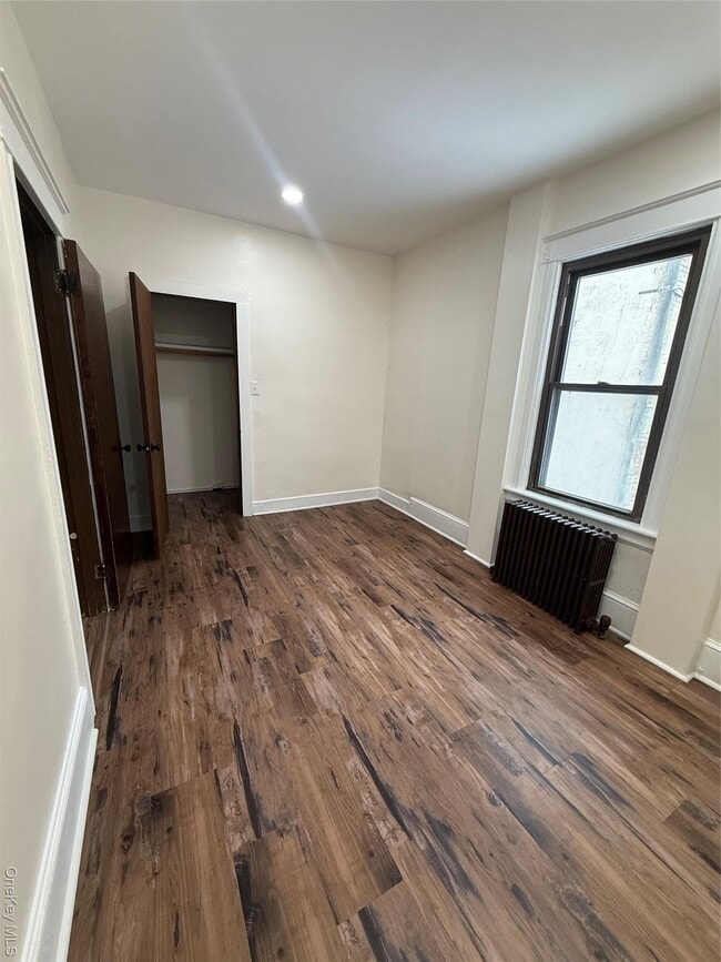 Building Photo - 173 Mansion St