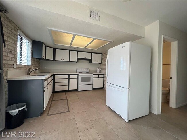 Building Photo - Immaculate two bedroom, two story town hom...