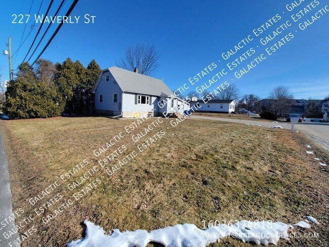Building Photo - 227 Waverly St