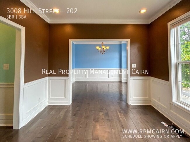 Building Photo - 3008 Hill St